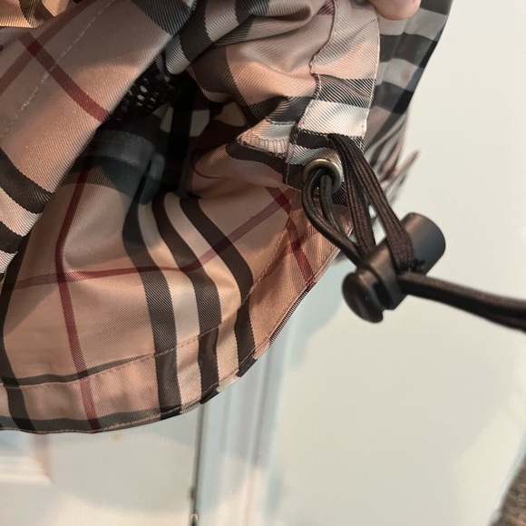BURBERRY Golf, size M waterproof rain jacket UNISEX - Picture 9 of 9